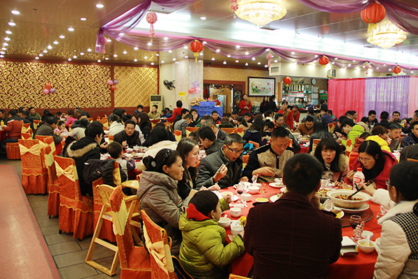 青龍中山防水材料年會現(xiàn)場 防水材料